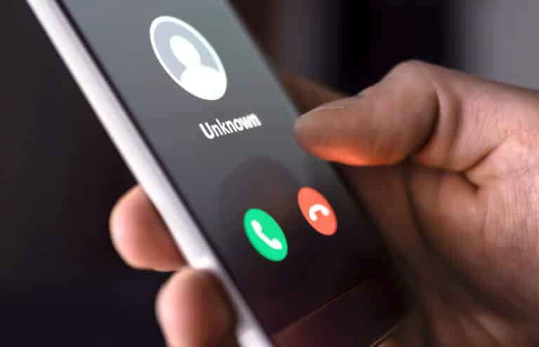 How to Stop Spam Calls and Robocalls to your Business